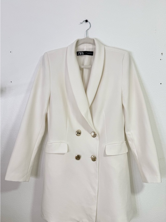 Zara Jackets & Blazers - Zara Cream Double-Breasted Shawl Collar Blazer